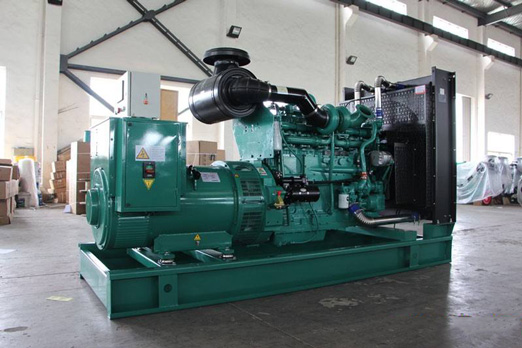 徐州320kw康明斯柴油发电车出租组图片 徐州320kw康明斯柴油发电车出租组图片